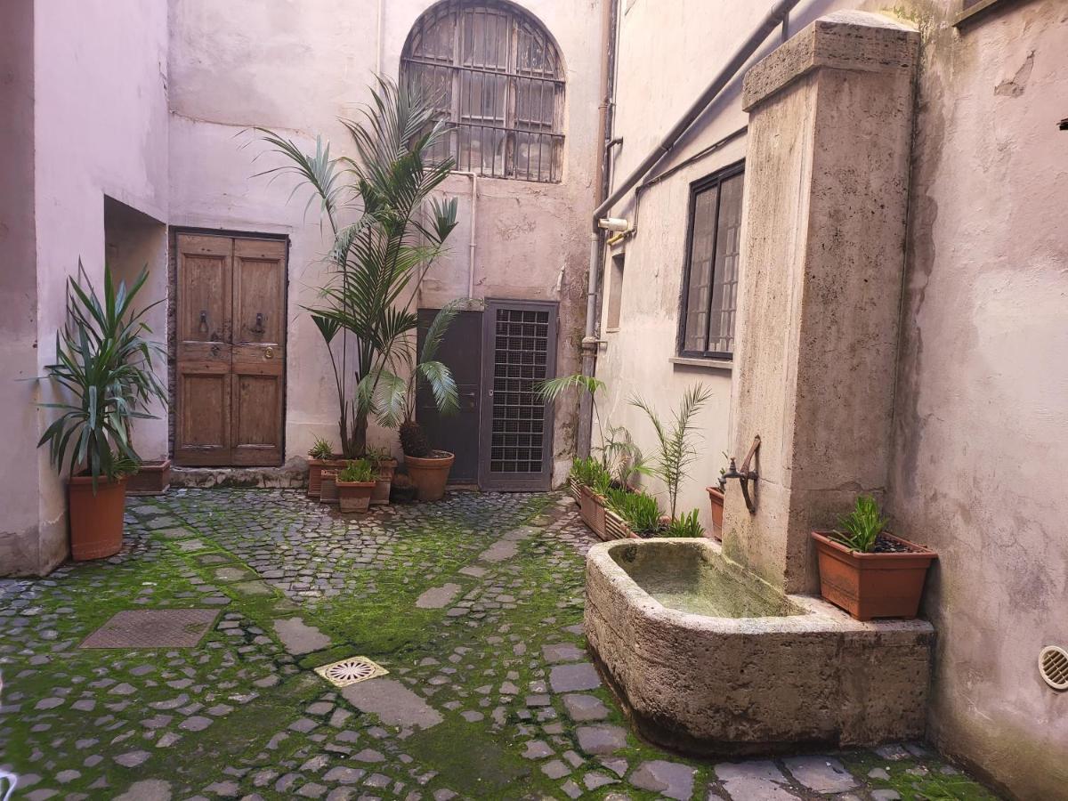 Apartamento The Fox Cove Roma Exterior foto